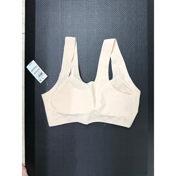 Alfani laser cut seamless beige cream ivory bralette Medium NWT - Picture 3 of 6